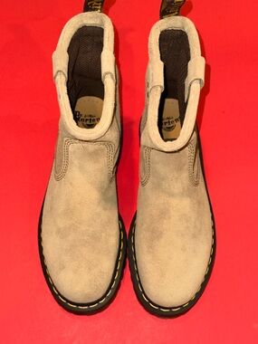 Dr. Martens Anistone Lo Leather Boots Women’s 11 Men’s 10 Color Sand NWOT